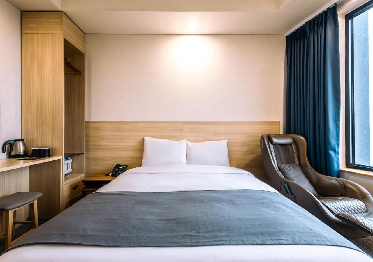Jk Blossom Hotel Seoel Buitenkant foto