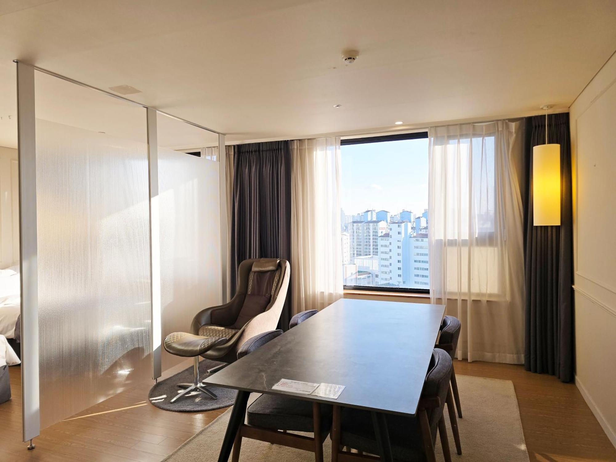 Jk Blossom Hotel Seoel Buitenkant foto
